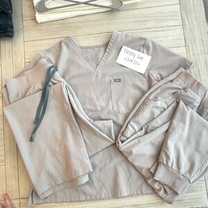 FIGS Scrubs  Catarina top Cement color